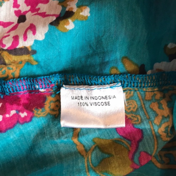 Beautiful Bejeweled Flowered Tank/Tunic Top - Picture 6 of 7